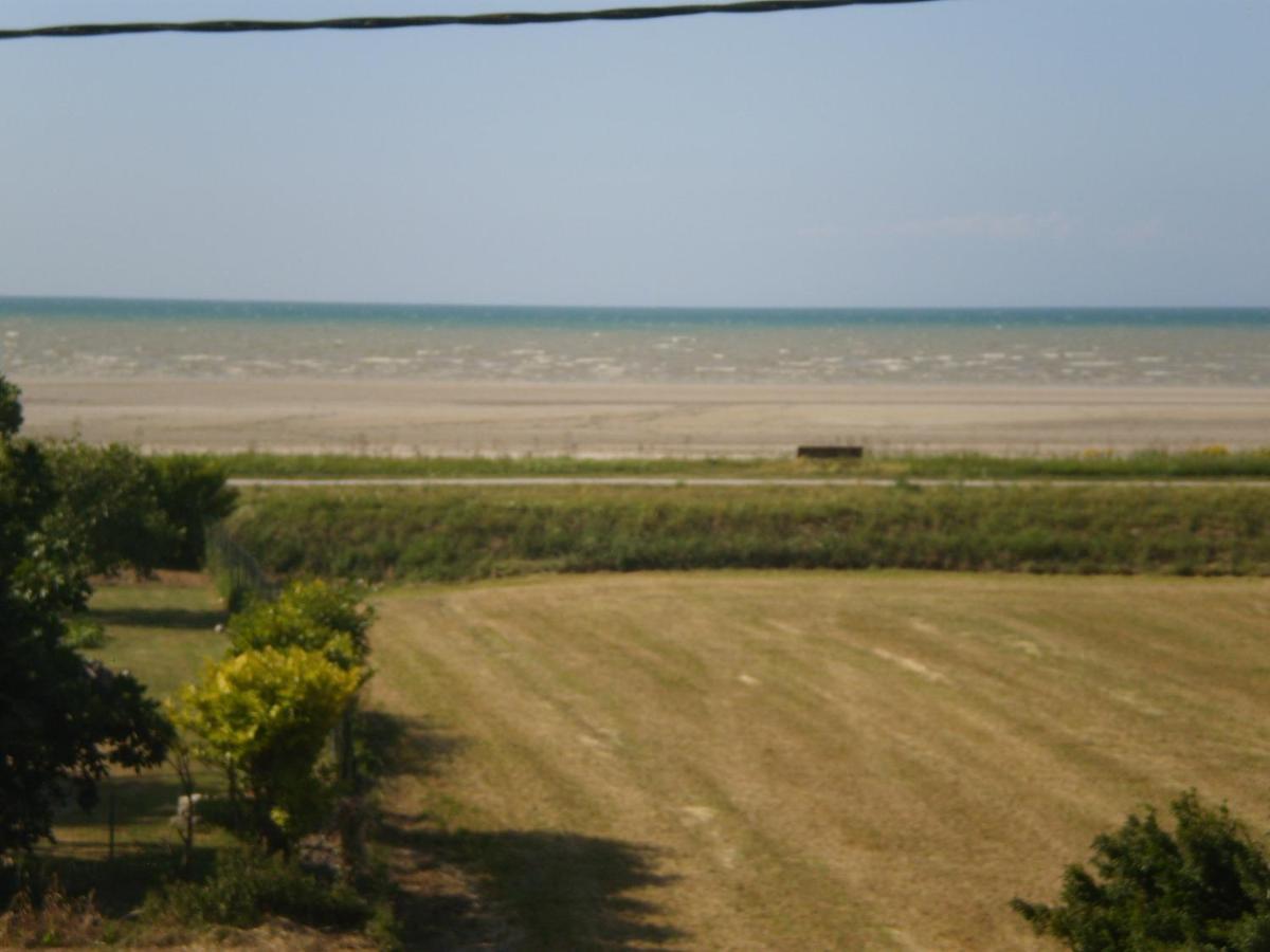Le Lac Cherrueix Exterior photo